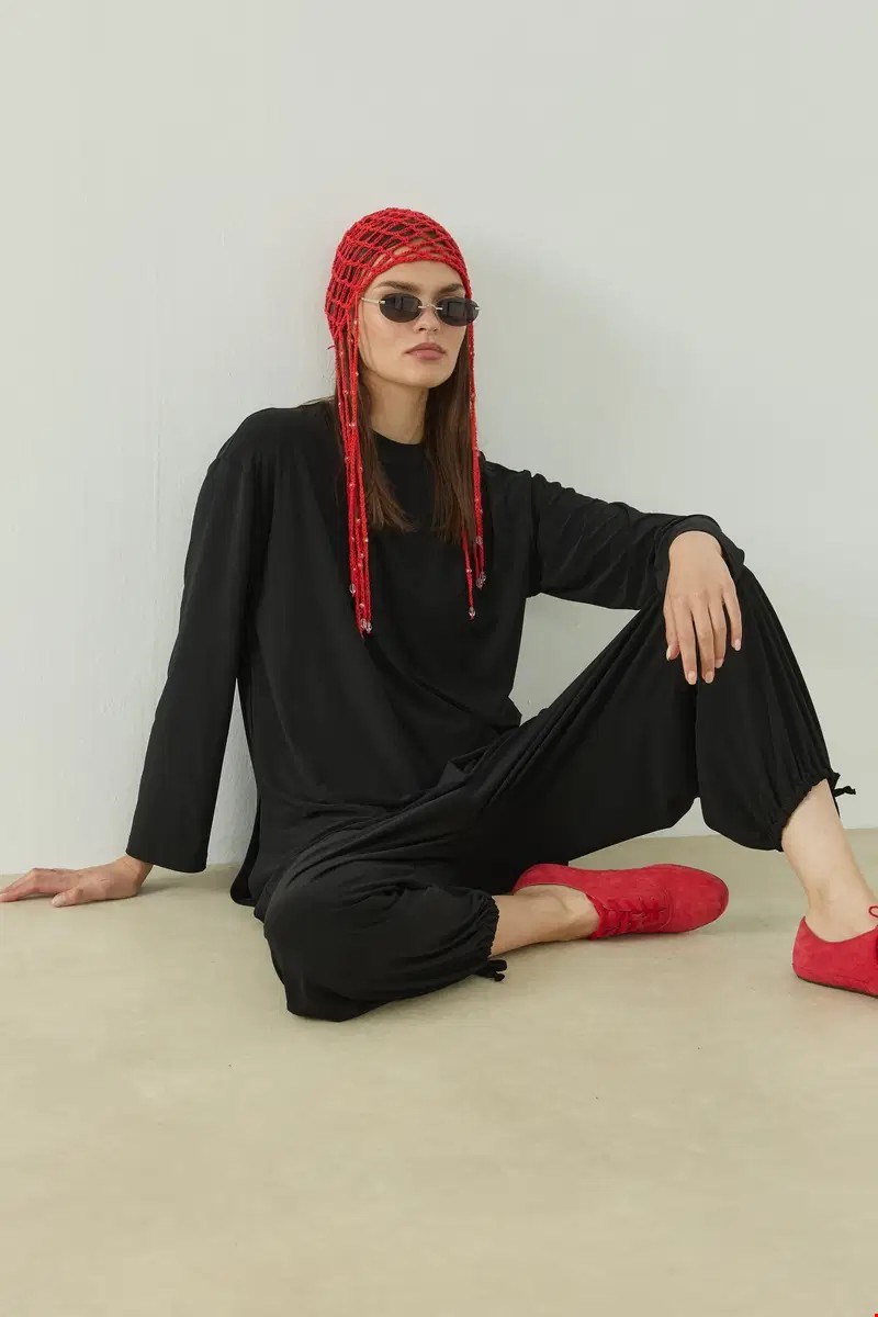 Qanu Alya T-shirt Siyah