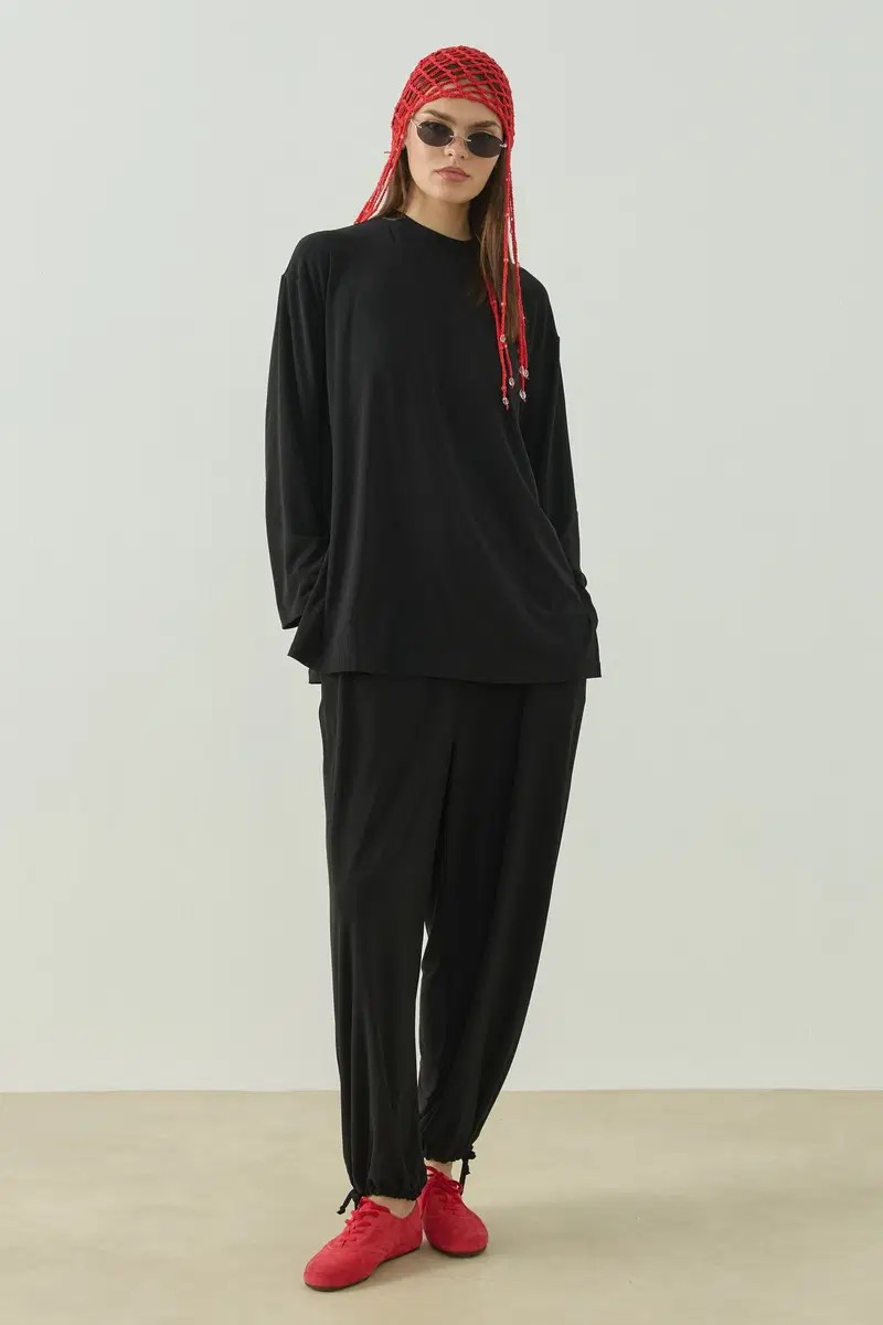 Qanu Alya T-shirt Siyah