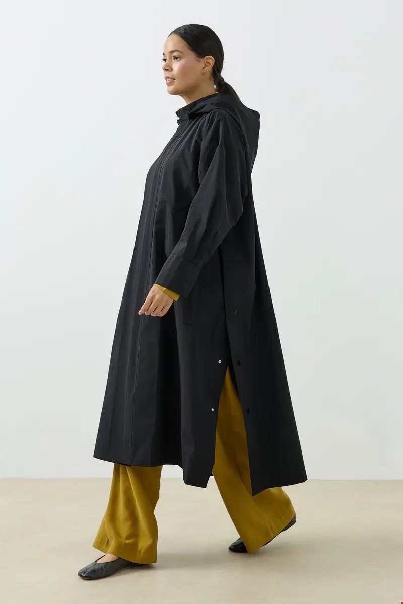 Qanu Kapüşonlu Oversize Yağmurluk Siyah