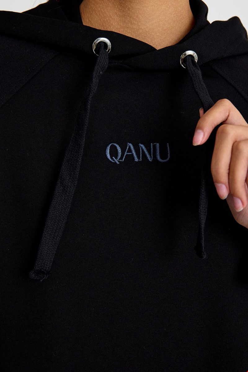 Qanu Nakışlı Sweatshirt Siyah