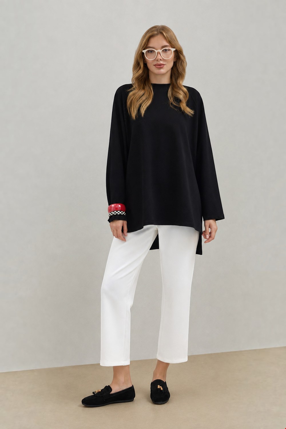 Qanu Nilda İnce Sweatshirt Siyah 