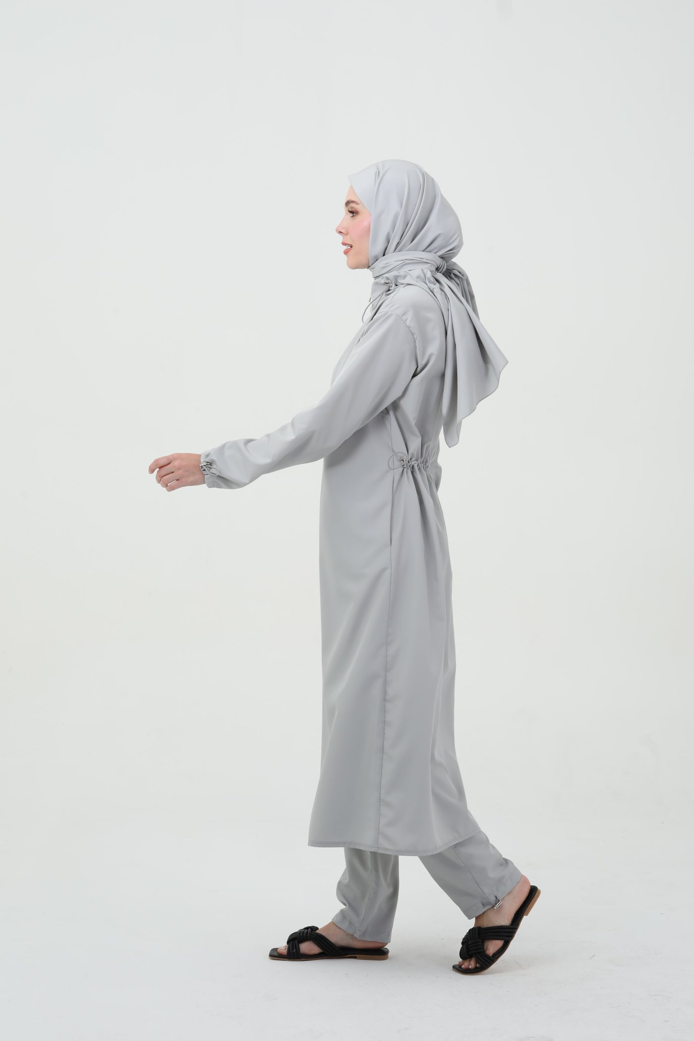 Qanu Uzun Mayo Takım Gri