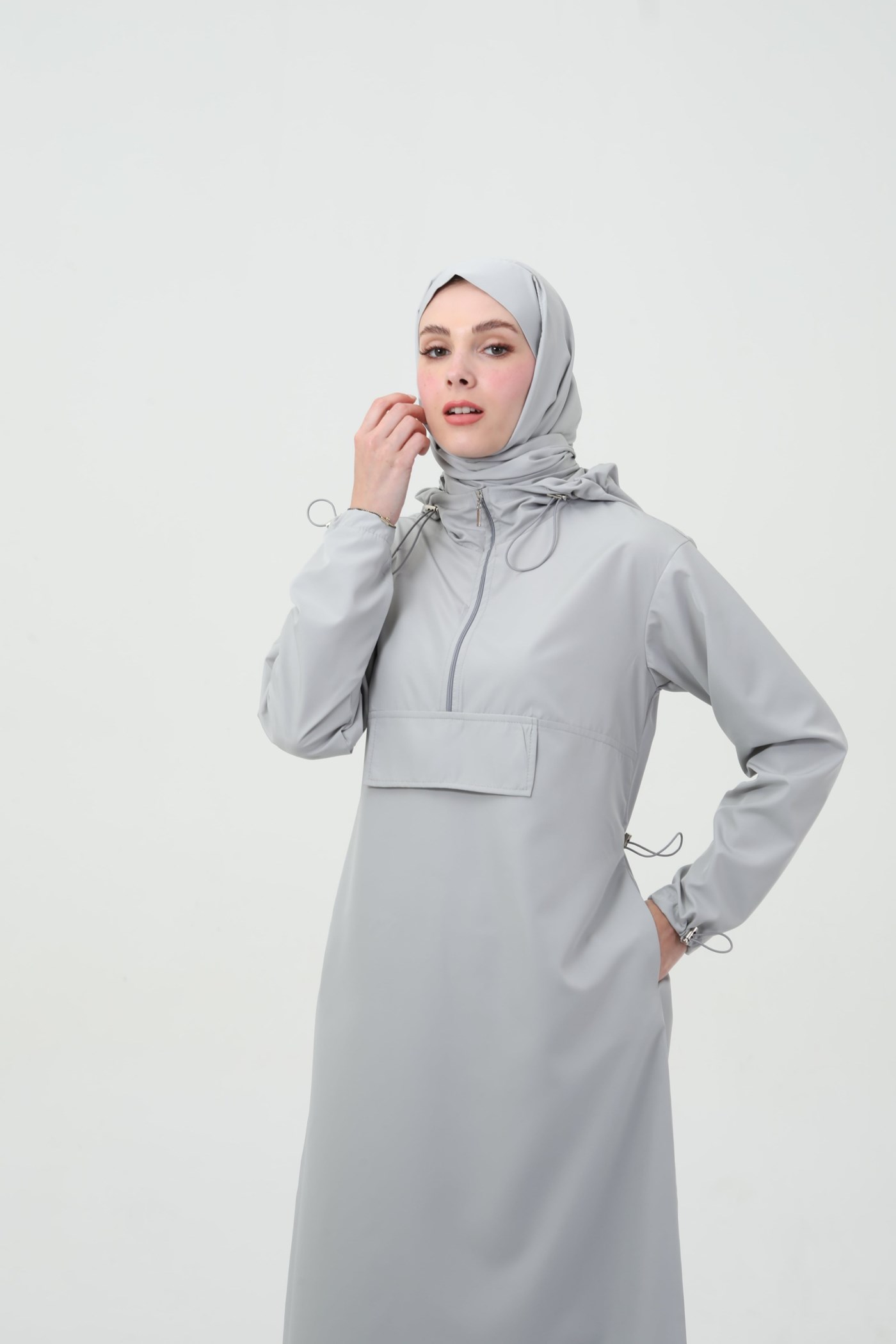 Qanu Uzun Mayo Takım Gri