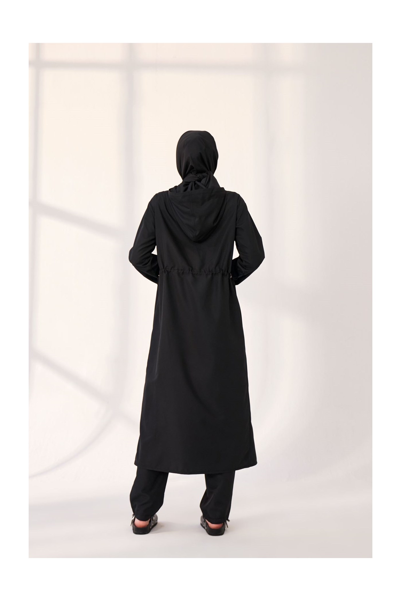 Qanu Uzun Mayo Takım Siyah