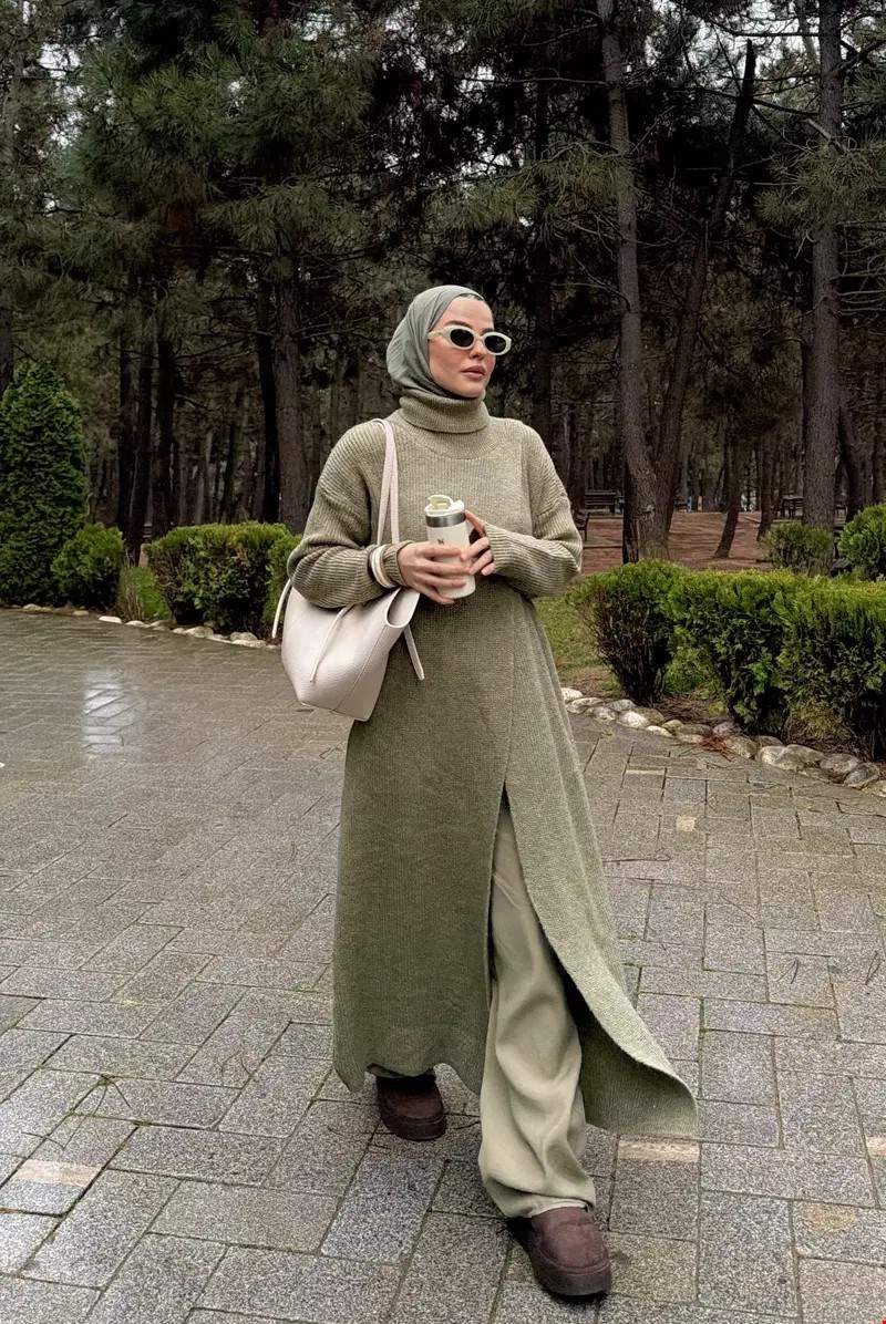 Qanu Yırtmaçlı Triko Tunik Çağla Yeşili