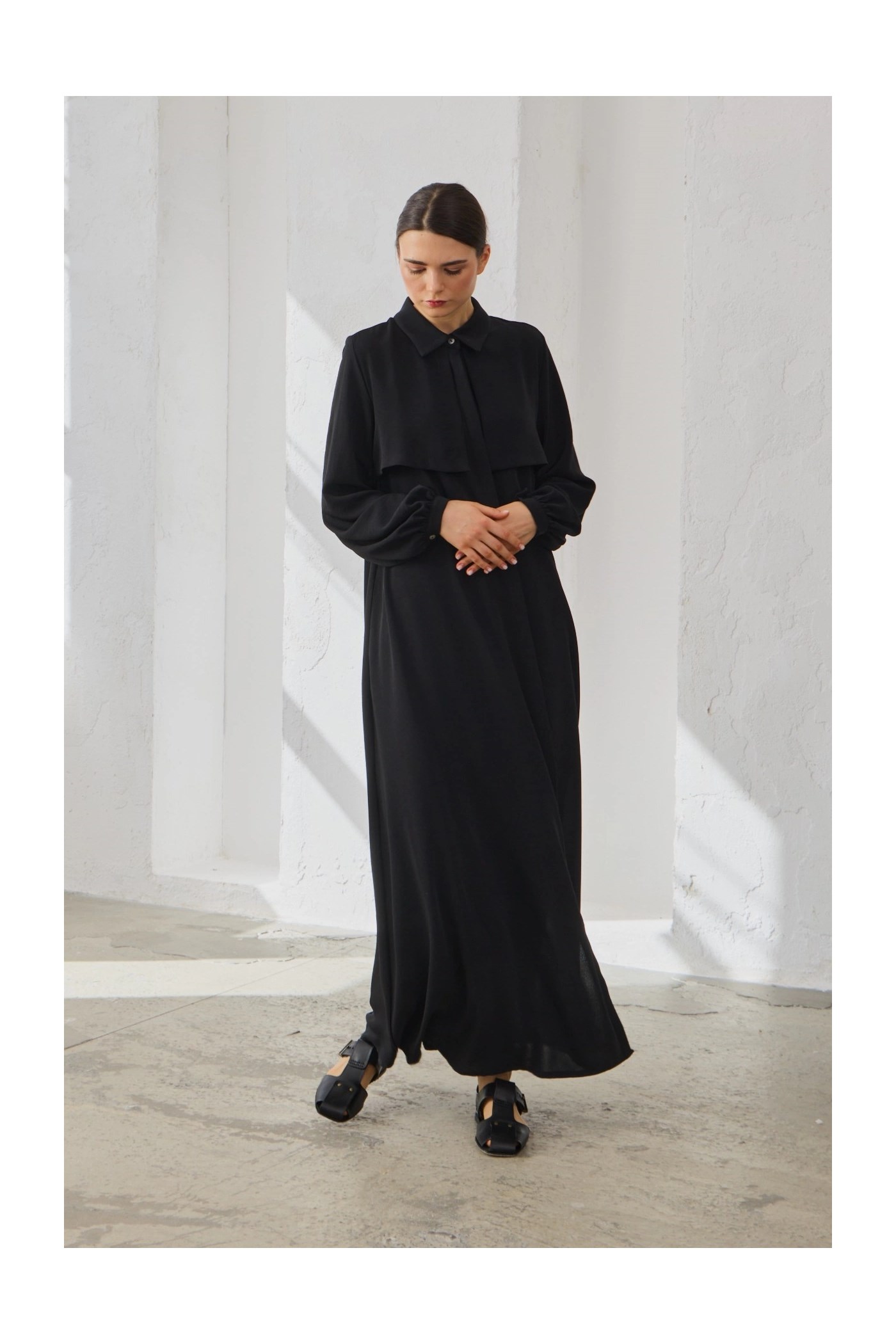 Qanu Kapaklı Ferace Siyah 