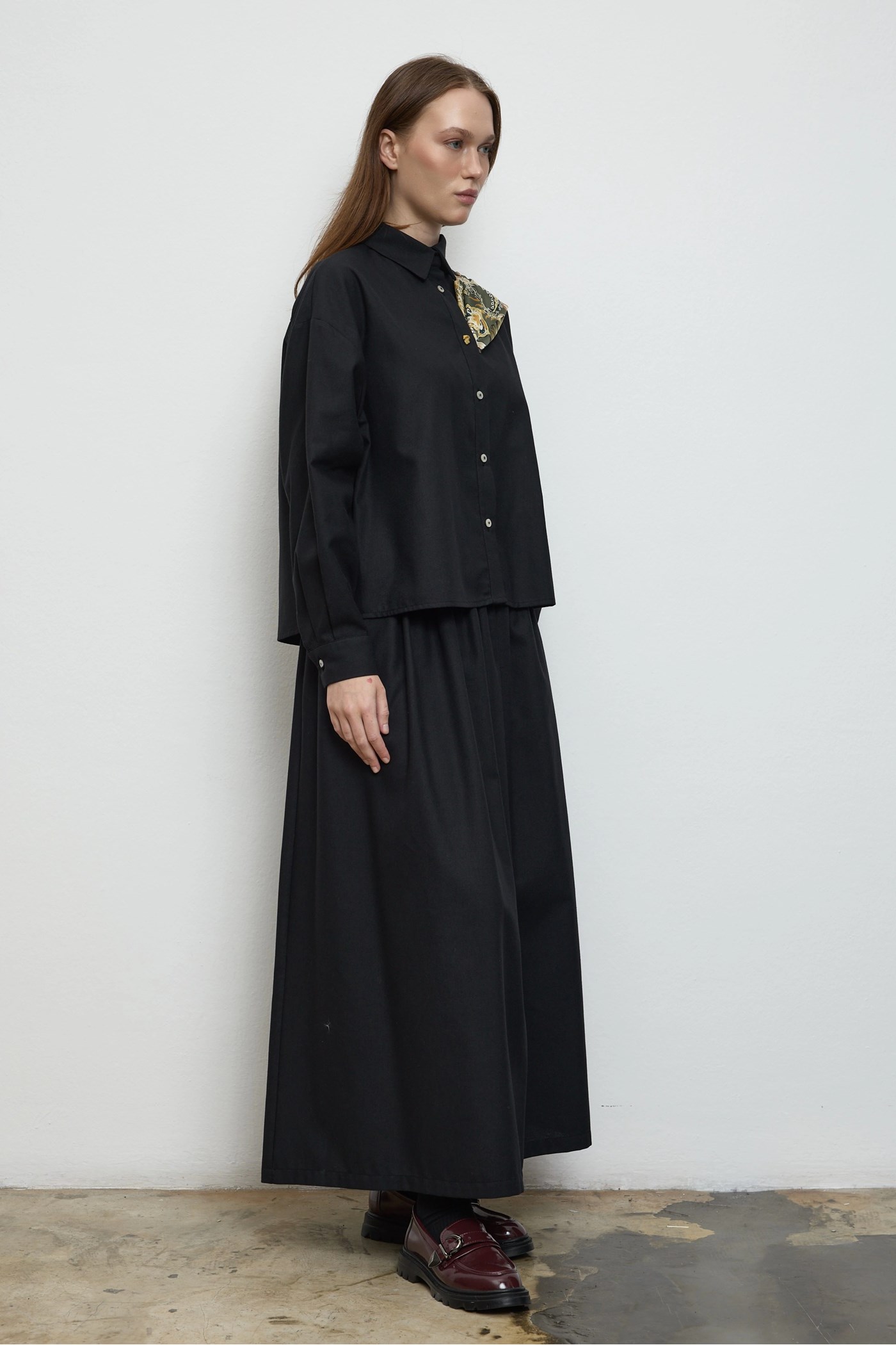 Qanu Leydi Gömlek Siyah