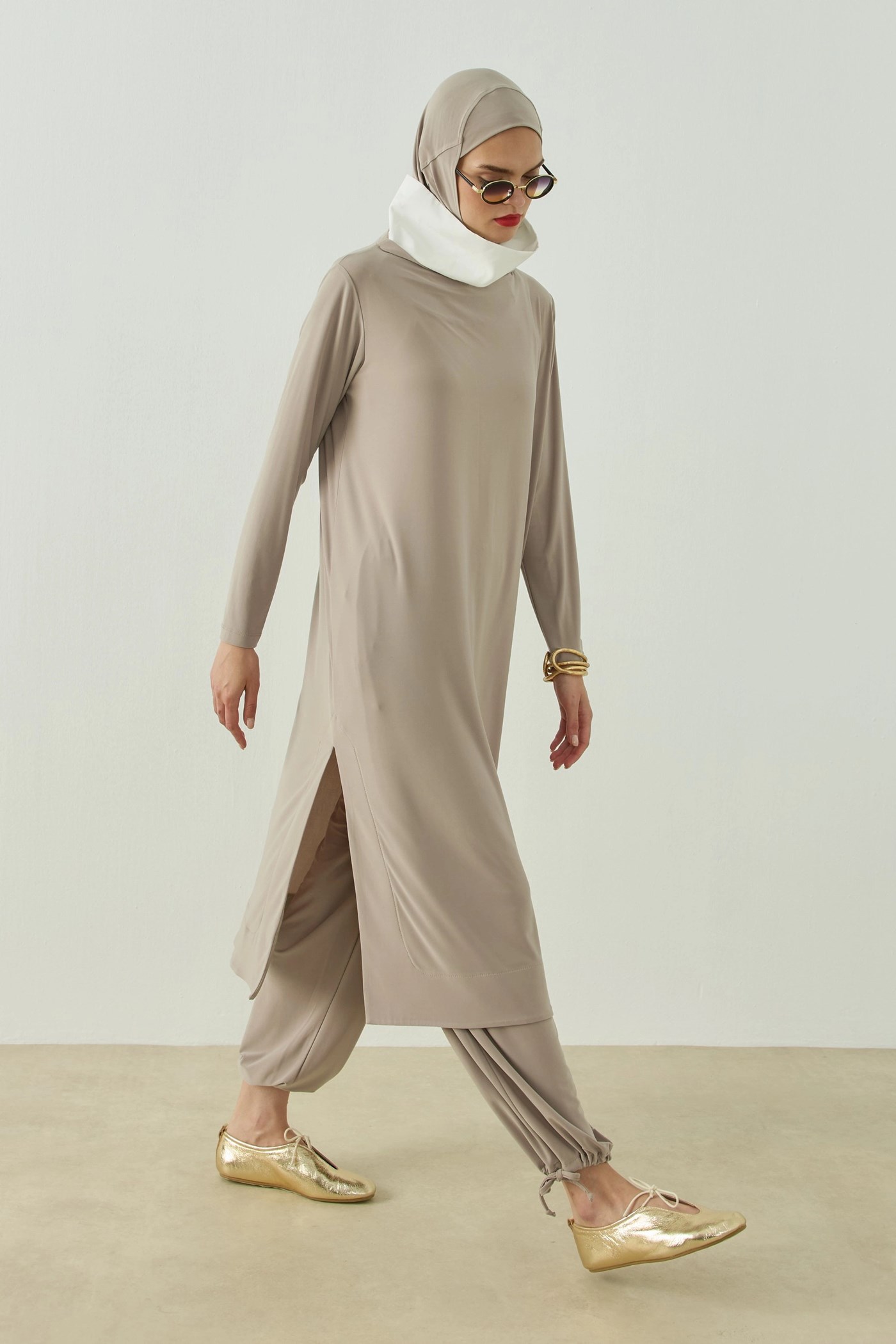 Qanu Monarch Tunik Vizon