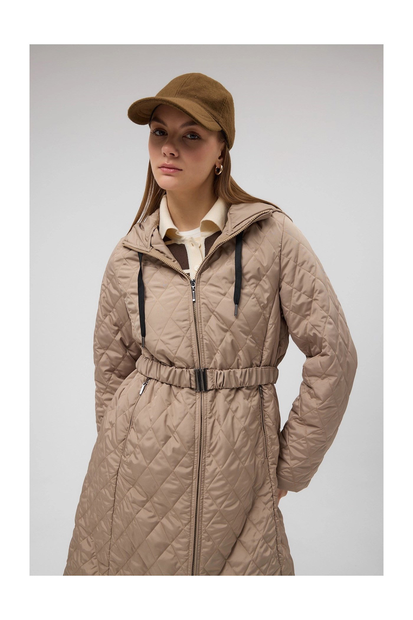 Qanu Premium Kapitone Mont Vizon